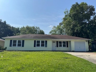 6 Circle Q, Orange, TX 77630