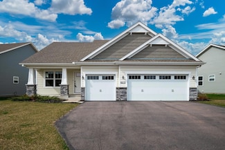 11980 Pineridge Way N, Dayton, MN 55327