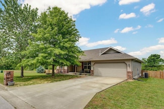 309 Union Hill St, Clever, MO 65631