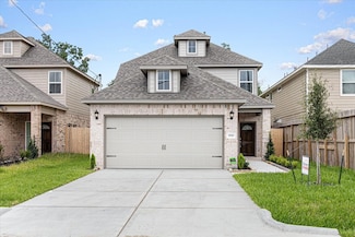 7970 Fowlie St, Houston, TX 77028