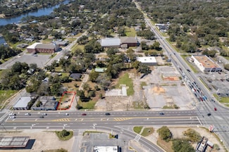 101 S Navy Blvd, Warrington, FL 32507