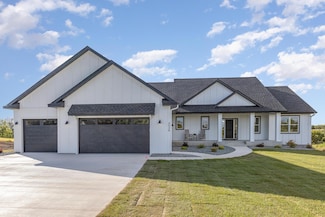 2034 Payten Ln, Jordan, MN 55352