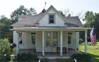 7220 King Hill Ave, Saint Joseph, MO 64504