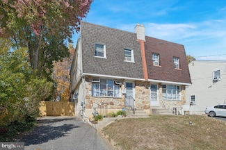 823 North St, Darby, PA 19023