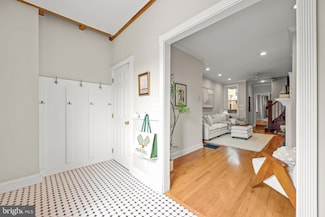 2122 Fleet St, Baltimore, MD 21231