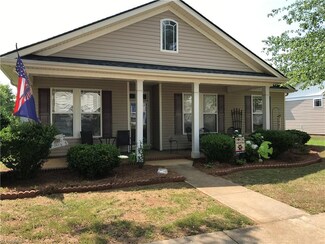 176 N Forke Dr, Advance, NC 27006