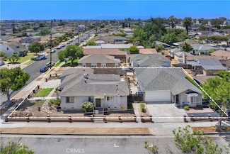 11905 Freeman Ave, Hawthorne, CA 90250