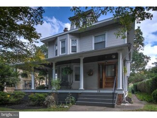 18 Belmont Cir, Trenton, NJ 08618