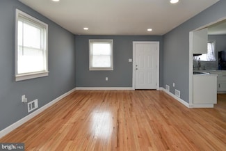 918 Clovis Ave, Capitol Heights, MD 20743
