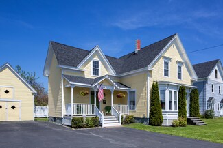 348 Broadway, Rockland, ME 04841