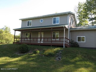 921 Sargent Creek Rd, Kodiak, AK 99615