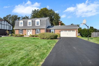 624 Millbrook Dr, Downers Grove, IL 60516