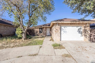 3904 Los Presidentes Ave, Laredo, TX 78046