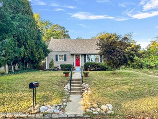 207 Cotter Ave, Neptune, NJ 07753