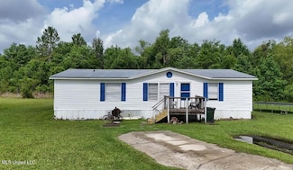 19215 Burnt Ln, Saucier, MS 39574