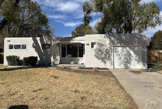 1821 Lark Bunting Ln, Pueblo, CO 81001