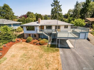 945 S Magnolia Ln, Tacoma, WA 98465
