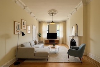 19 Henry St Unit 1, Jersey City, NJ 07306