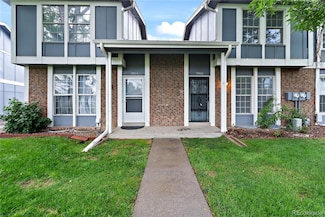 11906 E Canal Dr, Aurora, CO 80011