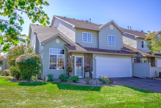 2437 Oakridge Cir, Hudson, WI 54016