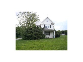 1116 S Buckner Tarsney Rd, Buckner, MO 64016