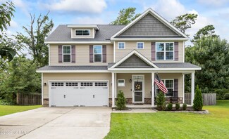 1007 Meridian Dr, Sneads Ferry, NC 28460