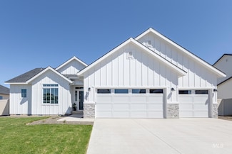 8172 E Red Horse St, Nampa, ID 83687