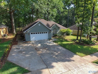 205 Jarrett Ln, Madison, AL 35758