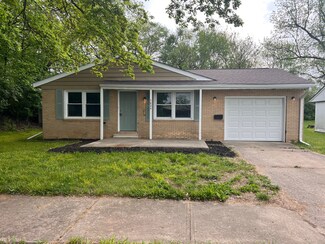 1804 Hendricks St, Anderson, IN 46016