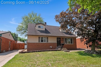 37649 Castle Dr, Romulus, MI 48174
