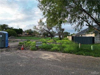 209 Mesquite St, La Joya, TX 78589
