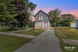409 E Main St, Peotone, IL 60468