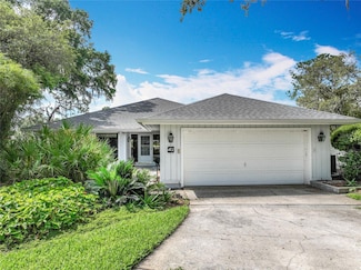 42 Grenewood Ln, Haines City, FL 33844
