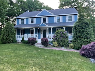 4 Swanton Way, Georgetown, MA 01833