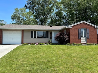 1353 Lee Rd, Troy, OH 45373