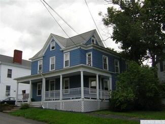 60 William St, Catskill, NY 12414