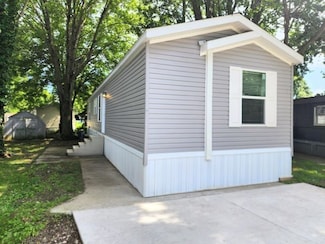 5810 U S 20 Unit 98, Wakeman, OH 44889