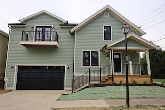 1318 Jones St, Fort Wayne, IN 46802
