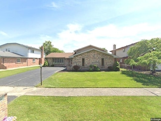 2725 Wind Point Ct, Lynwood, IL 60411