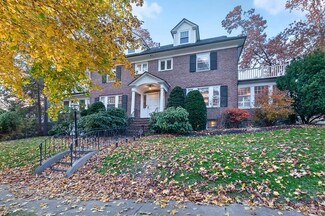 54 Bonad Rd, West Newton, MA 02465