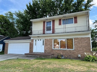 400 E Flint St, Lake Orion, MI 48362