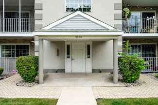 9150 W 95th St Unit 2B, Hickory Hills, IL 60457
