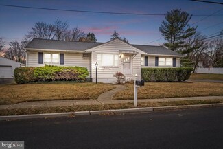 174 Sandalwood Ave, Trenton, NJ 08619