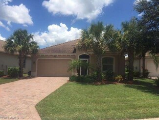 10326 Gator Bay Ct, Naples, FL 34120