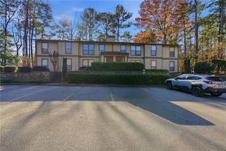 101 Woodcliff Dr, Atlanta, GA 30350