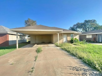 Package Property, Lubbock, TX 79382