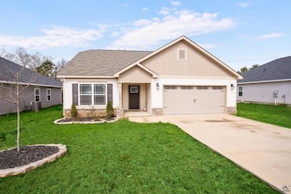 109 Red Tail Cir, Byron, GA 31008