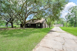 14374 Strausie Ln, Conroe, TX 77302