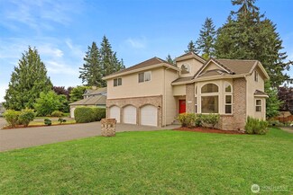 26109 Lake Wilderness Country Club Dr SE, Maple Valley, WA 98038