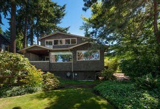 9016 Fauntleroy Way SW, Seattle, WA 98136